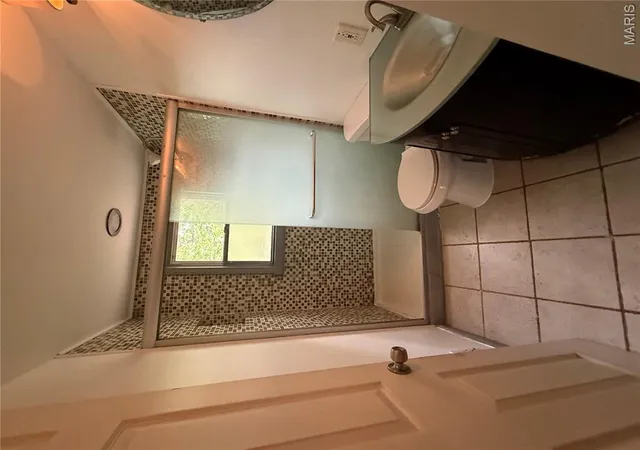 Photo 4 of Sale Pending at 1129 June Ave, Saint Louis, MO 63138 | MLS# MIS26062134 | Listing updated on 2026-10-05