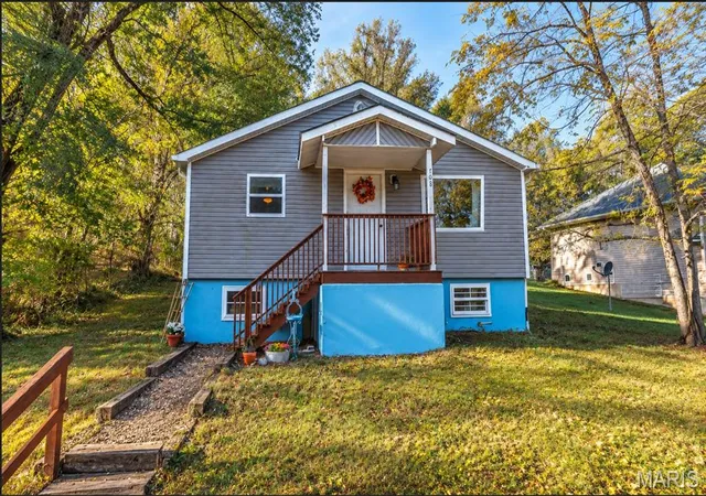 Single family home for sale at 708 Dodd Dr, Waynesville, MO 65583 | MLS# MIS26062149