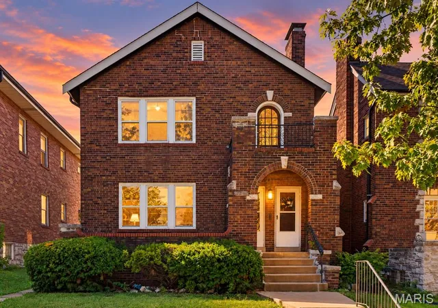 Photo 1 of Multi family home for sale at 3916 Dunnica Ave, Saint Louis, MO 63116 | MLS# MIS26062161 | Listing updated on 2026-10-04