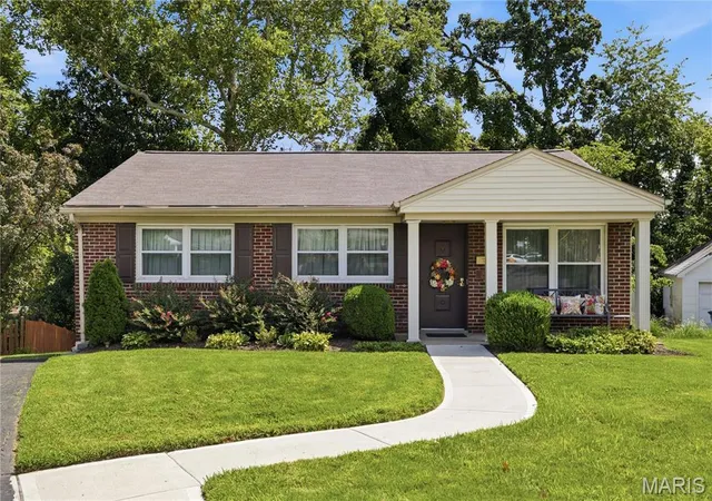 Photo 2 of Single family home for sale at 8712 E Bridgeport Ave, Saint Louis, MO 63144 | MLS# MIS26062164 | Listing updated on 2026-10-29