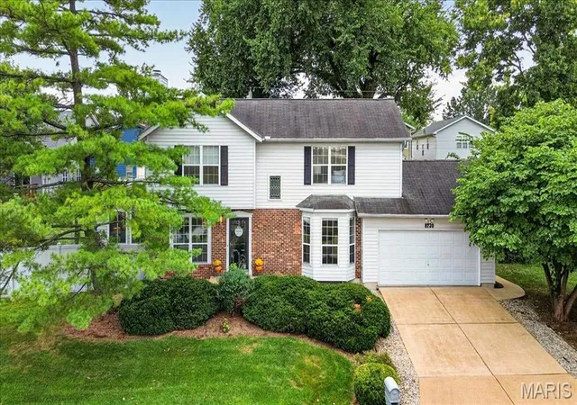 Photo 1 of Sale Pending at 8720 Garden Ct, Saint Louis, MO 63144 | MLS# MIS26062165 | Listing updated on 2026-09-29