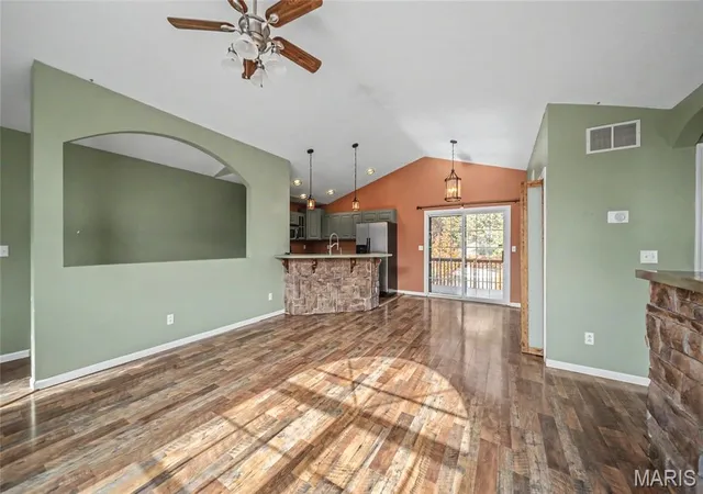 Photo 3 of Single family home for sale at 24725 Talladega Rd, Saint Robert, MO 65584 | MLS# MIS26062171 | Listing updated on 2026-10-30