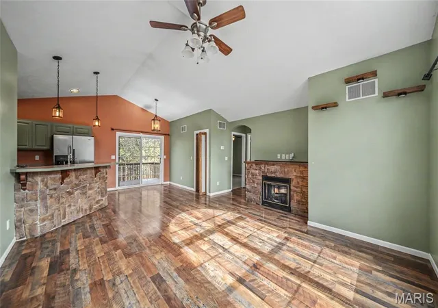 Photo 4 of Single family home for sale at 24725 Talladega Rd, Saint Robert, MO 65584 | MLS# MIS26062171 | Listing updated on 2026-10-30