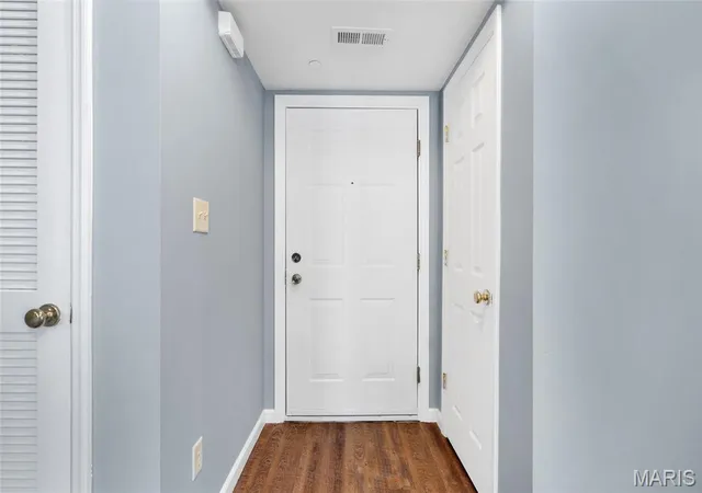Photo 4 of Condo for sale at 9102 Spring Crk Ln, O Fallon, MO 63368 | MLS# MIS26062172 | Listing updated on 2026-09-26