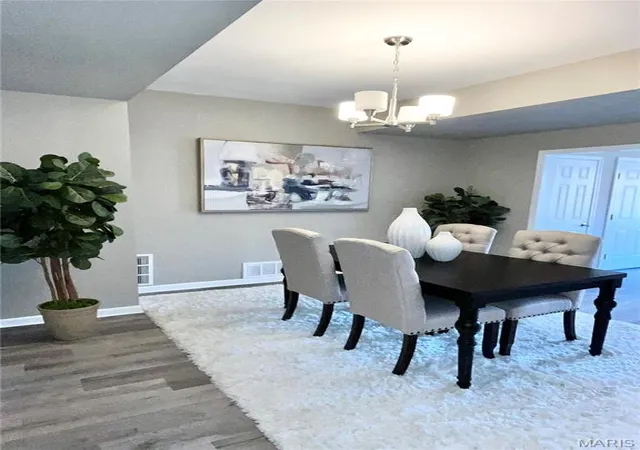 Photo 3 of Townhouse for sale at 4010 Castleman Ave, Saint Louis, MO 63110 | MLS# MIS26062178 | Listing updated on 2026-10-16