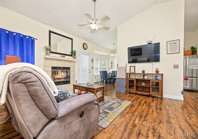 Photo 3 of Single family home for sale at 6 Club Ct, High Ridge, MO 63049 | MLS# MIS26062194 | Listing updated on 2026-10-02