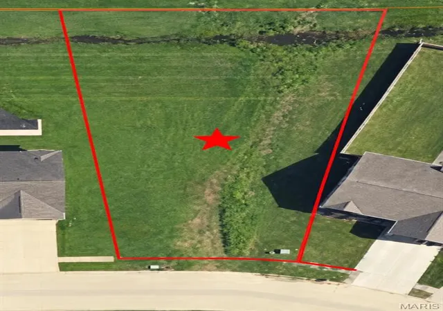 Photo 1 of Land for sale at 2321 Hunters Point Dr, Granite City, IL 62040 | MLS# MIS26062213 | Listing updated on 2026-09-26