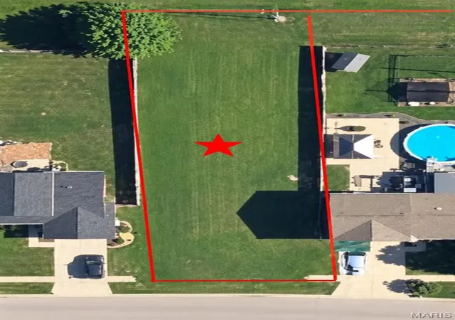 Photo 2 of Land for sale at 2225 Hunters Point Dr, Granite City, IL 62040 | MLS# MIS26062215 | Listing updated on 2026-09-26