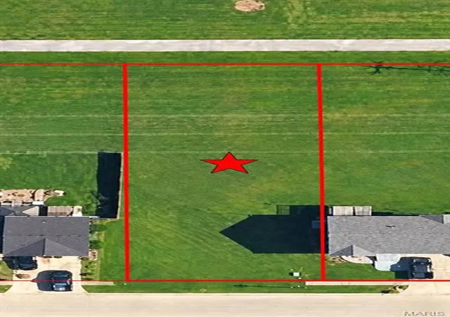 Photo 2 of Land for sale at 2165 Hunters Point Dr, Granite City, IL 62040 | MLS# MIS26062218 | Listing updated on 2026-09-26