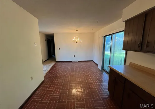 Photo 4 of Single family home for sale at 415 N Ingram Rd, Sikeston, MO 63801 | MLS# MIS26062224 | Listing updated on 2026-09-29