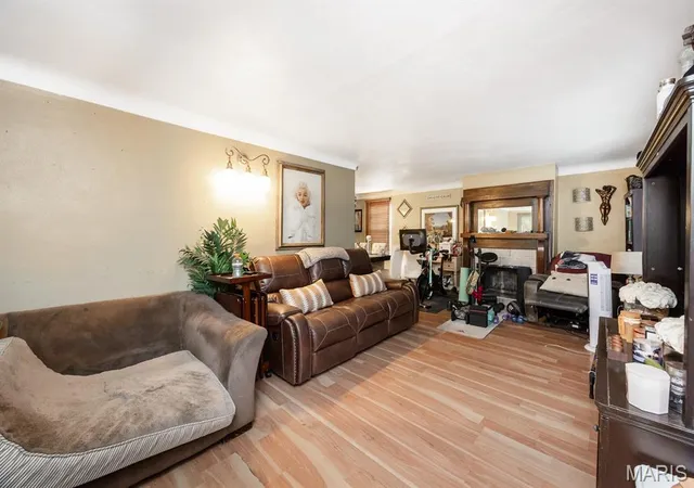 Photo 4 of Single family home for sale at 9958 South Rd, Fairview Heights, IL 62208 | MLS# MIS26062231 | Listing updated on 2026-10-02