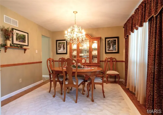 Photo 1 of Single family home for sale at 804 Winter Top Ct, Fenton, MO 63026 | MLS# MIS26062240 | Listing updated on 2026-10-09