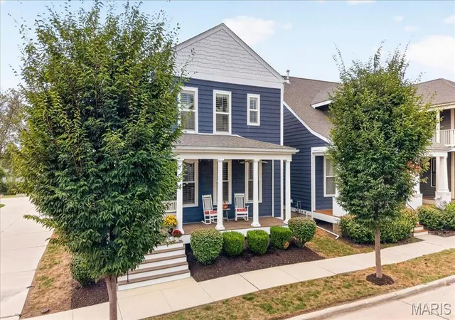 Photo 1 of Single family home for sale at 3708 Broad St, Saint Charles, MO 63301 | MLS# MIS26062262 | Listing updated on 2026-10-03