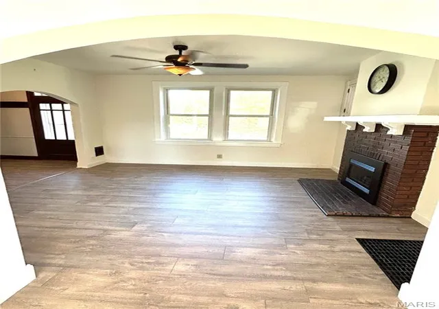 Photo 2 of Single family home for sale at 4616 Dahlia Ave, Saint Louis, MO 63116 | MLS# MIS26062271 | Listing updated on 2026-10-10
