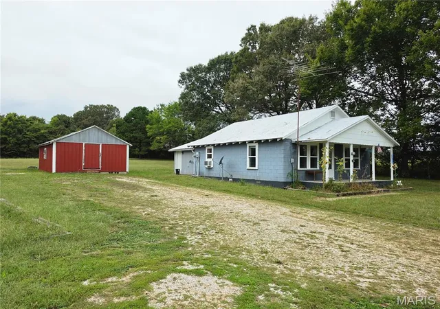 Photo 3 of Sale Pending at 16145 State Hwy 47, Richwoods, MO 63071 | MLS# MIS26062282 | Listing updated on 2026-09-28
