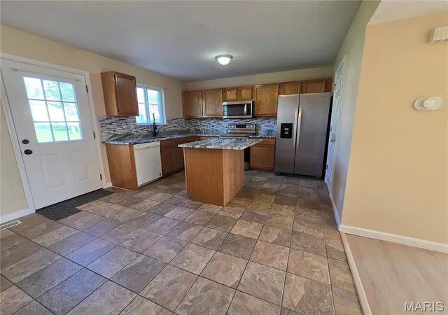 Photo 4 of Townhouse for sale at 606 Linda Ln #C, Wentzville, MO 63385 | MLS# MIS26062291 | Listing updated on 2026-10-05