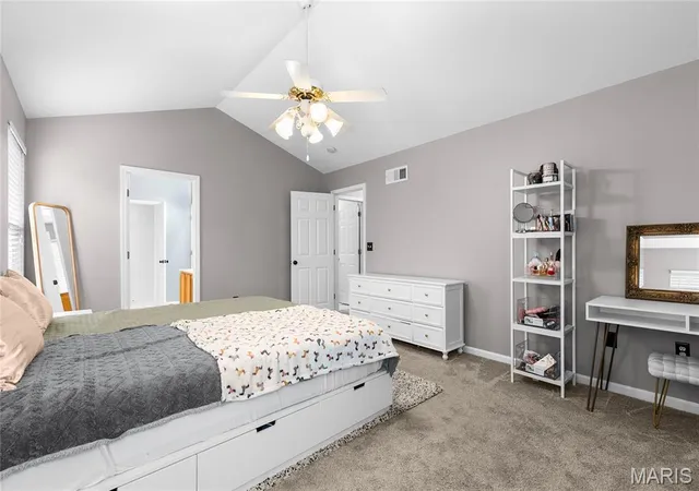 Photo 4 of Single family home for sale at 3219 Stonebridge Dr, Belleville, IL 62221 | MLS# MIS26062295 | Listing updated on 2026-10-01