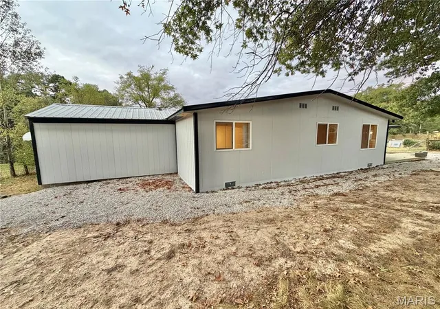 Photo 3 of Single family home for sale at 6958 Highway 119, Salem, MO 65560 | MLS# MIS26062299 | Listing updated on 2026-10-07