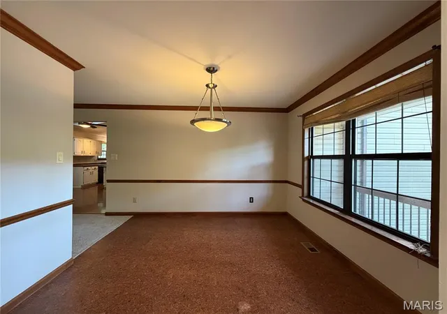 Photo 3 of Single family home for sale at 1599 Paradise Valley Dr, High Ridge, MO 63049 | MLS# MIS26062300 | Listing updated on 2026-09-28