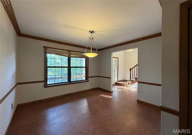 Photo 4 of Single family home for sale at 1599 Paradise Valley Dr, High Ridge, MO 63049 | MLS# MIS26062300 | Listing updated on 2026-09-28
