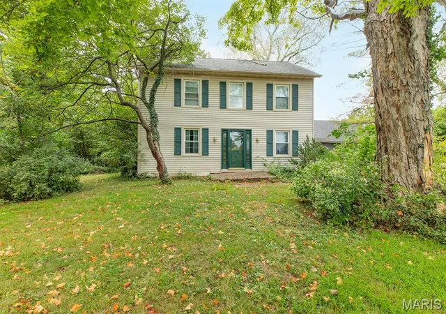 Photo 1 of Sale Pending at 1108 Bethany Ln, Godfrey, IL 62035 | MLS# MIS26062302 | Listing updated on 2026-10-05