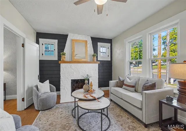 Photo 3 of Single family home for sale at 406 W Springfield Ave, Union, MO 63084 | MLS# MIS26062305 | Listing updated on 2026-10-09