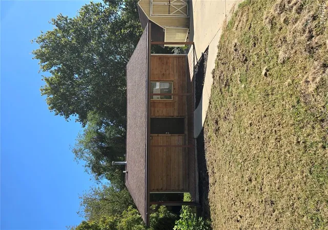 Photo 1 of Single family home for sale at 419 S Jefferson Ave, Collinsville, IL 62234 | MLS# MIS26062307 | Listing updated on 2026-10-03
