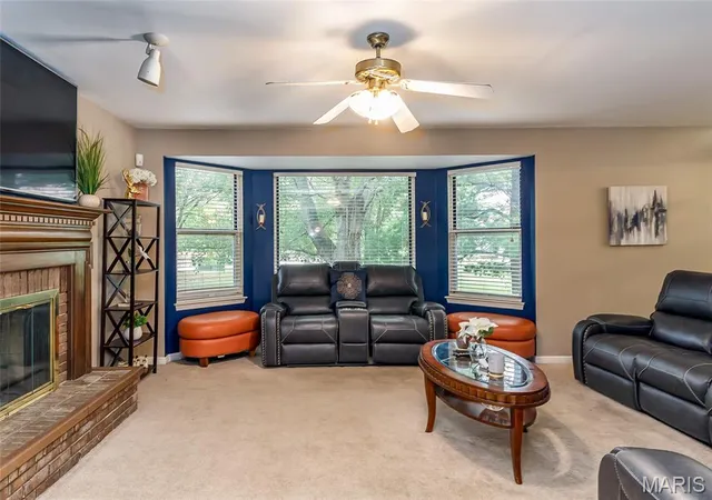 Photo 3 of Single family home for sale at 1112 English Saddle Rd, Florissant, MO 63034 | MLS# MIS26062312 | Listing updated on 2026-10-02