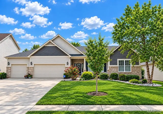 Single family home for sale at 1229 Cashmere Ln, Saint Peters, MO 63376 | MLS# MIS26062314