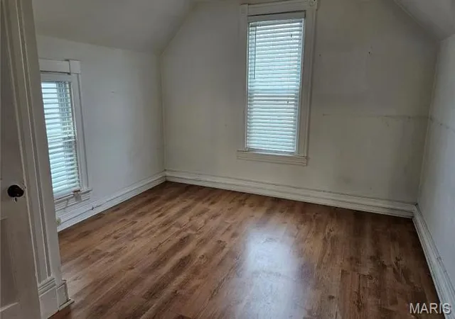 Photo 4 of Single family home for sale at 6614 Chamberlain Ave, Saint Louis, MO 63130 | MLS# MIS26062329 | Listing updated on 2026-09-29