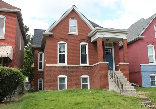 Photo 3 of Single family home for sale at 4613 Louisiana Ave, Saint Louis, MO 63111 | MLS# MIS26062333 | Listing updated on 2026-09-29