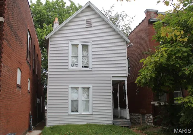 Photo 1 of Single family home for sale at 5363 Arsenal St, Saint Louis, MO 63139 | MLS# MIS26062335 | Listing updated on 2026-09-29