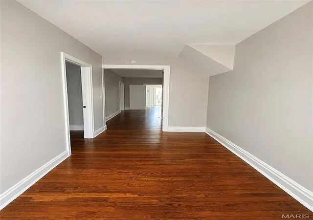 Photo 3 of Multi family home for sale at 3676 Montana St, Saint Louis, MO 63116 | MLS# MIS26062346 | Listing updated on 2026-09-29