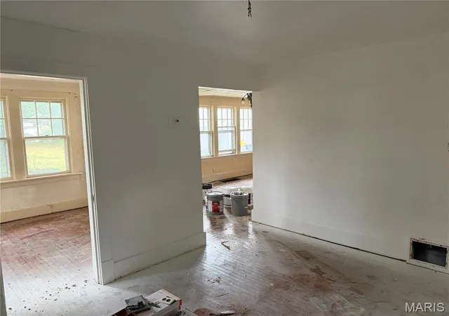 Photo 4 of Single family home for sale at 546 Holland Ave, Saint Louis, MO 63119 | MLS# MIS26062354 | Listing updated on 2026-09-30