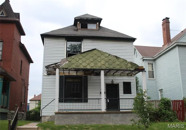 Photo 2 of Single family home for sale at 6619 Vermont Ave, Saint Louis, MO 63111 | MLS# MIS26062355 | Listing updated on 2026-09-29
