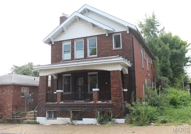 Photo 1 of Multi family home for sale at 3008 Chippewa St, Saint Louis, MO 63118 | MLS# MIS26062356 | Listing updated on 2026-09-30