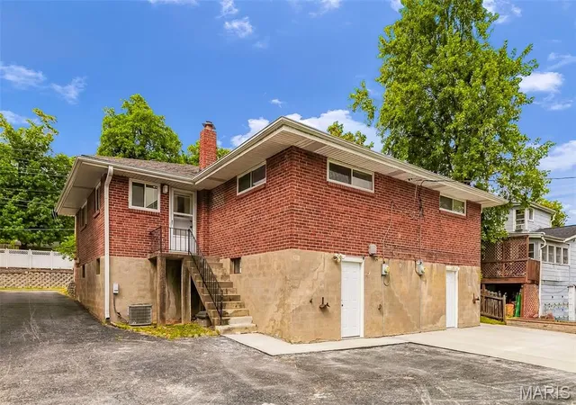 Photo 38 of Multi family home for sale at 1514 Yale Ave, Saint Louis, MO 63117 | MLS# MIS26062362 | Listing updated on 2026-10-15