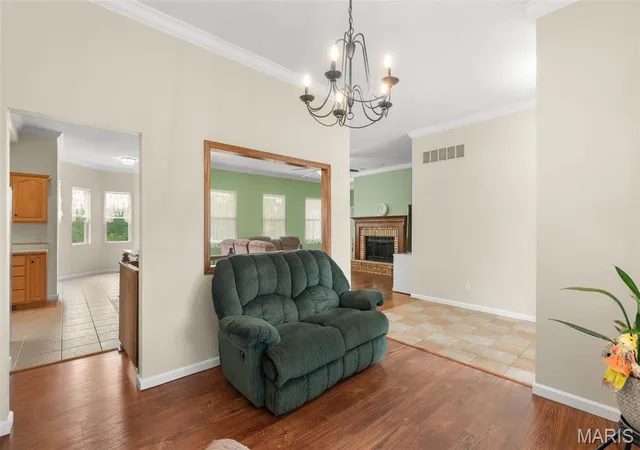 Photo 4 of Single family home for sale at 910 Oak Pass Ln, Sullivan, MO 63080 | MLS# MIS26062363 | Listing updated on 2026-10-07