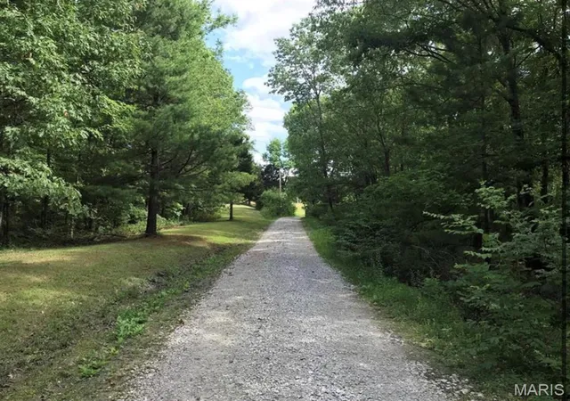 Photo 3 of Land for sale at 2 Hennessey Ln, Pacific, MO 63069 | MLS# MIS26062365 | Listing updated on 2026-10-07