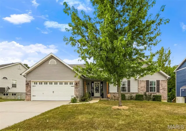 Photo 1 of Single family home for sale at 1840 Autumn Trl, Wentzville, MO 63385 | MLS# MIS26062371 | Listing updated on 2026-10-05