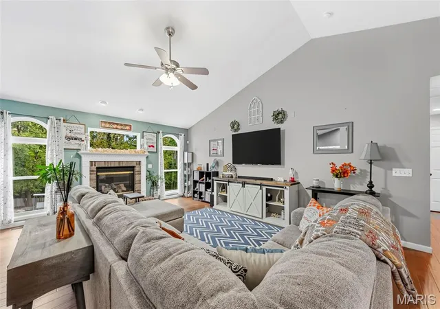 Photo 3 of Single family home for sale at 1840 Autumn Trl, Wentzville, MO 63385 | MLS# MIS26062371 | Listing updated on 2026-10-05