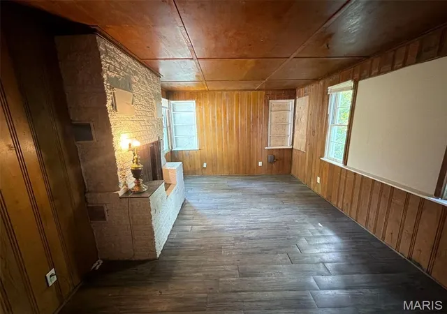Photo 9 of Single family home for sale at 2326 Chambers Rd, Saint Louis, MO 63136 | MLS# MIS26062372 | Listing updated on 2026-10-13