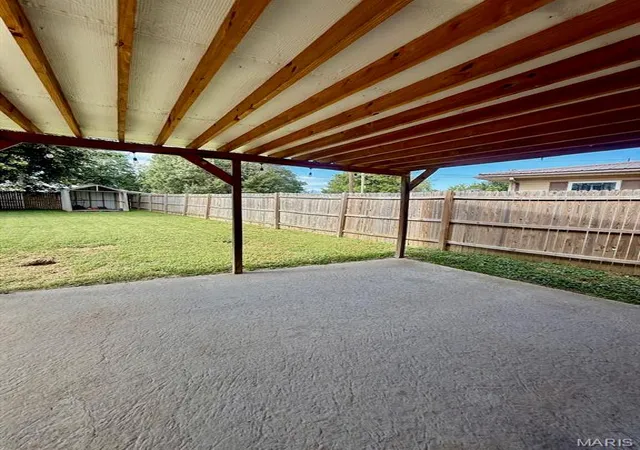 Photo 3 of Single family home for sale at 407 N Short St, Advance, MO 63730 | MLS# MIS26062373 | Listing updated on 2026-10-08