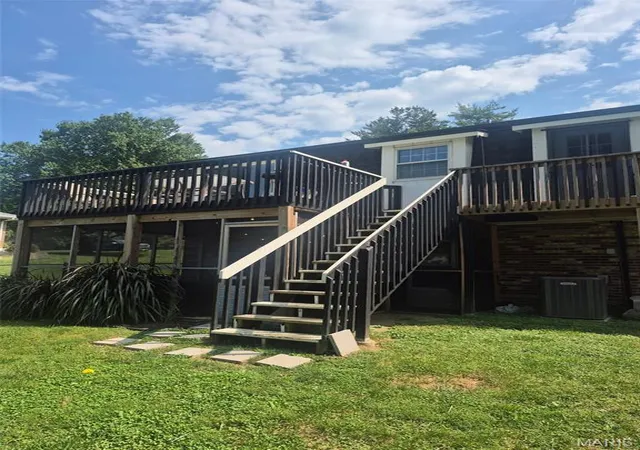 Photo 4 of Single family home for sale at 405 Bourbeuse Rd, Union, MO 63084 | MLS# MIS26062382 | Listing updated on 2026-10-06