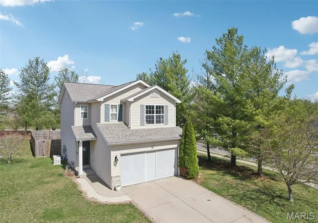 Photo 1 of Single family home for sale at 148 Rivermeade Ln, Belleville, IL 62220 | MLS# MIS26062403 | Listing updated on 2026-09-30