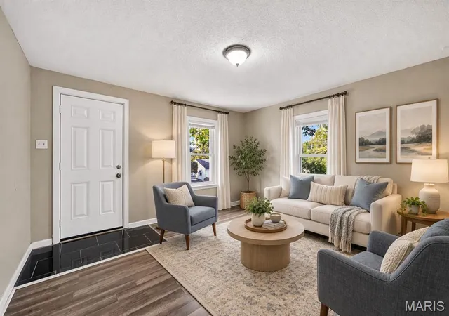Photo 2 of Single family home for sale at 9523 Theodosia Ave, Saint Louis, MO 63114 | MLS# MIS26062405 | Listing updated on 2026-10-22
