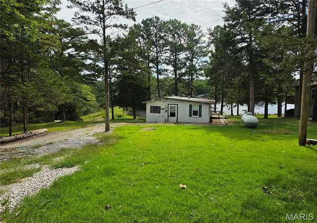 Photo 1 of Single family home for sale at 10042 Pebblewood Dr, Richwoods, MO 63071 | MLS# MIS26062413 | Listing updated on 2026-10-12