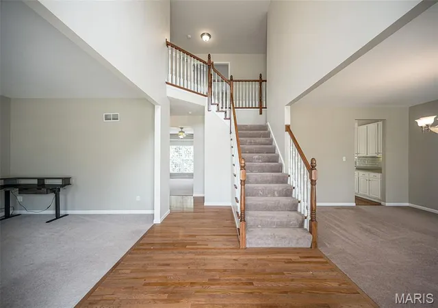 Photo 2 of Single family home for sale at 414 Avalon Chase Dr, Fenton, MO 63026 | MLS# MIS26062416 | Listing updated on 2026-10-05