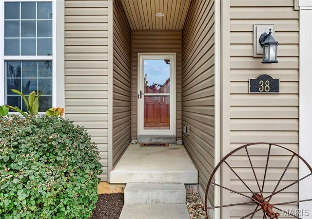 Photo 4 of Single family home for sale at 38 Huntleigh Park Ct, Wentzville, MO 63385 | MLS# MIS26062423 | Listing updated on 2026-10-05