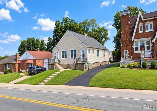 Multi family home for sale at 8522-8524 Mathilda Ave, Saint Louis, MO 63123 | MLS# MIS26062432